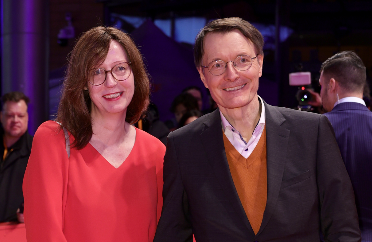 Karl Lauterbach mit Freundin Elisabeth Niejahr bei der Berlinale 2024