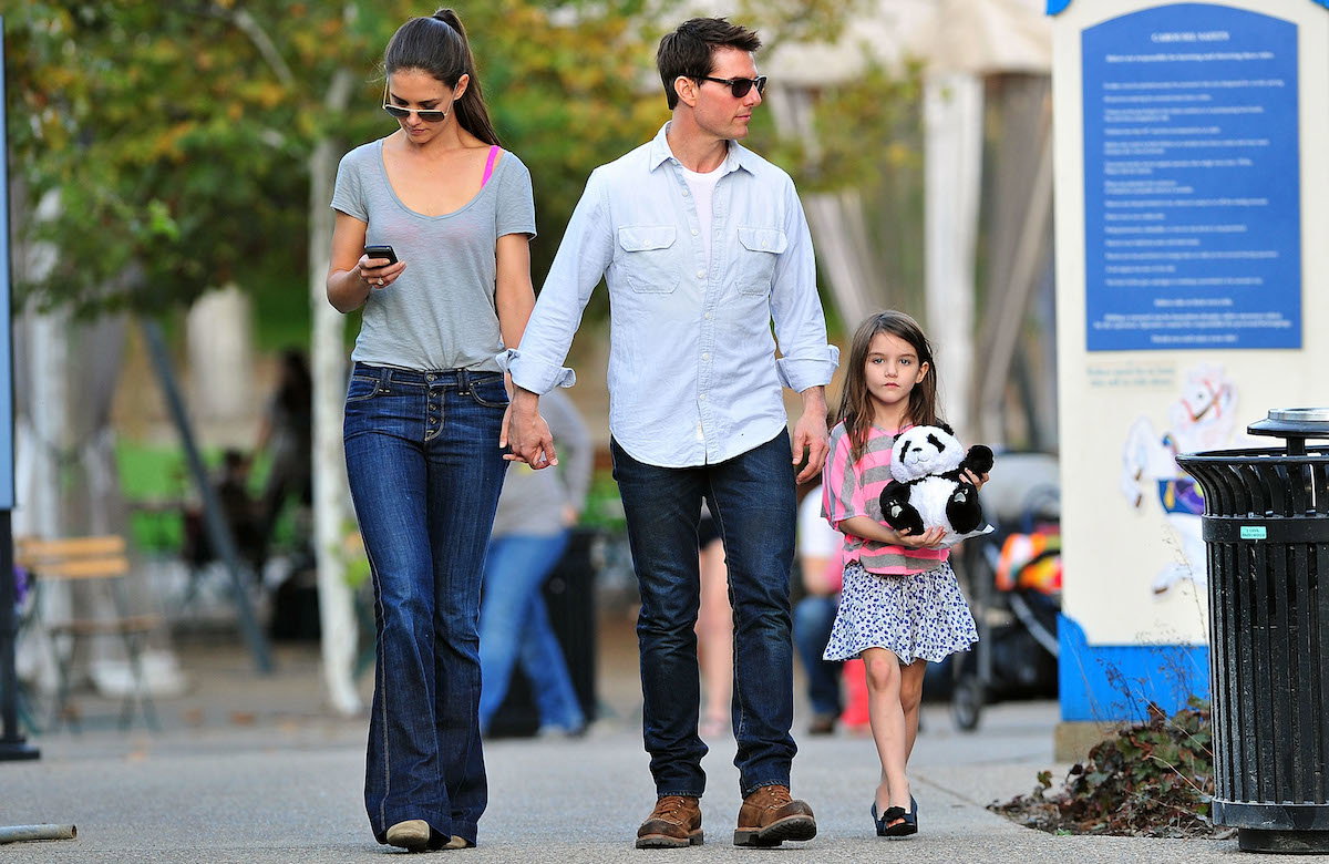 Katie Holmes, Tom Cruise und Suri 2011 in Pennsylvania