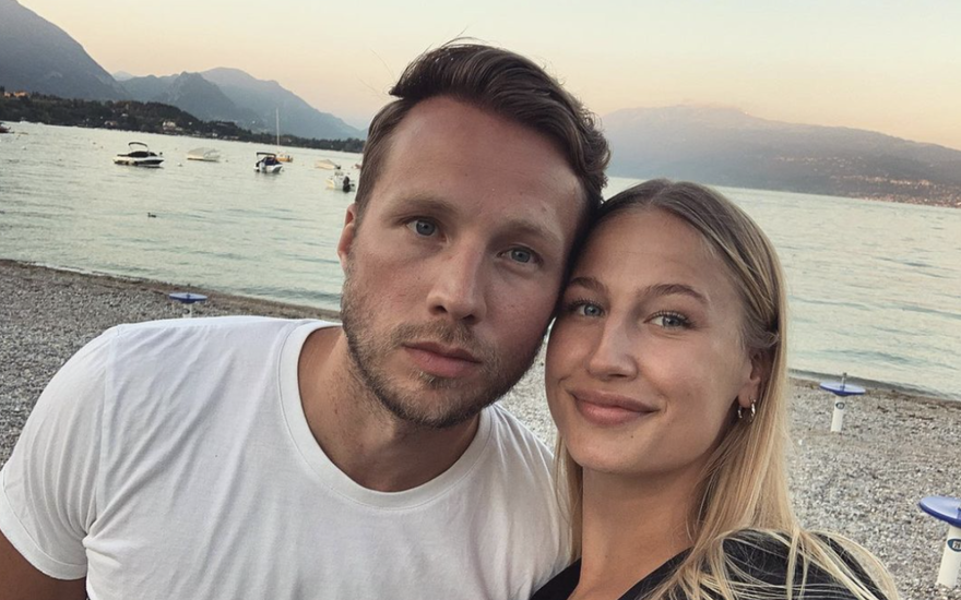 Basti Scheibe und Lulu Rewe Selfie am Wasser