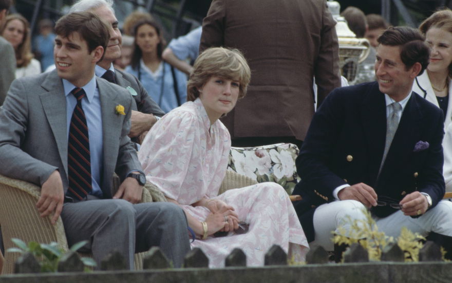 Prinz Andrew mit Prinzessin Diana und Prinz Charles, 1981.