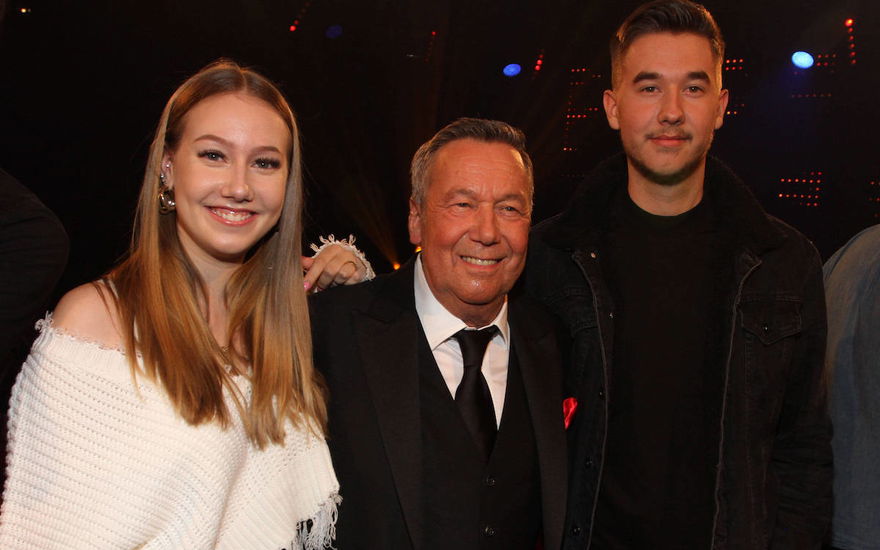 Roland Kaiser mit seinen beiden Kindern Annalena und Jan