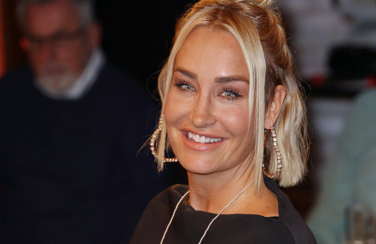 Sarah Conner lächelt in die Kamera