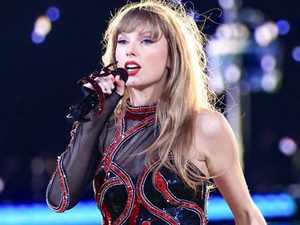 Taylor Swift: HIERFÜR soll sie täglich 100.000 Dollar ausgeben