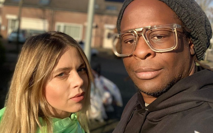 Adelina Zilai & Mola Adebisi Selfie