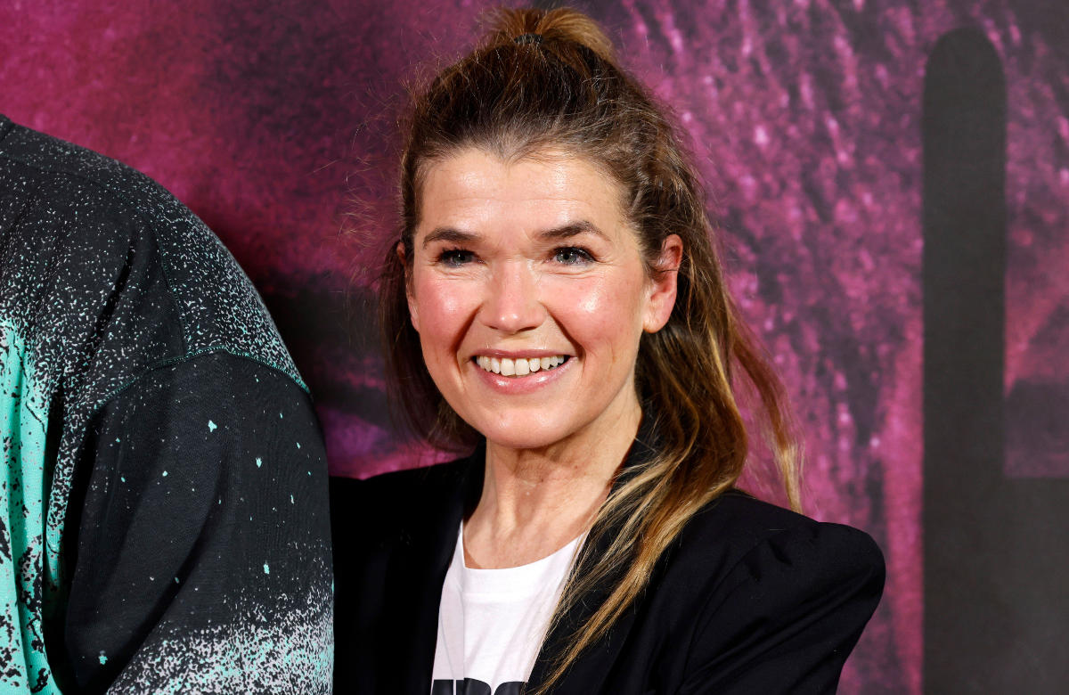 Anke Engelke lacht