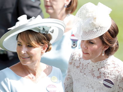 Prinzessin Kate: Mama Carole am Boden zerstört - "Sie ist immer noch ihr kleines Mädchen"