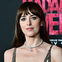 Dakota Johnson: Ehrliche Worte über "Madame Web"-Desaster - "Werde nie wieder so etwas tun"