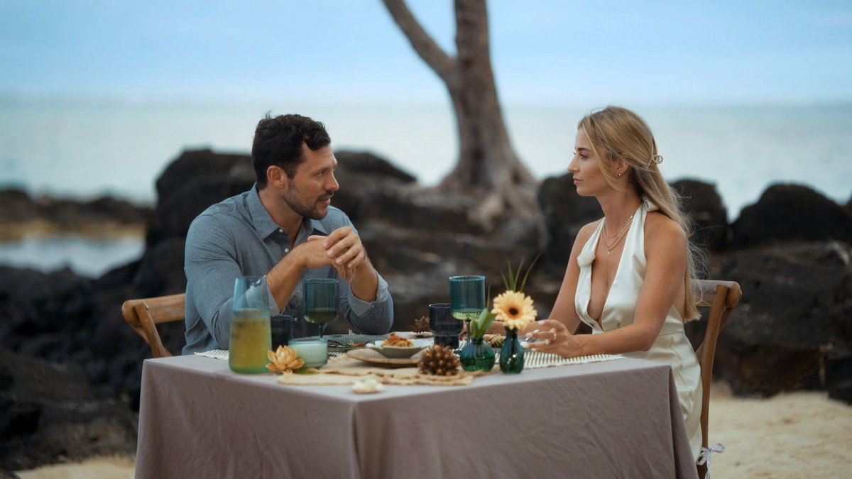 "Die Bachelors" 2024 Dreamdates: Larissa und Sebastian beim Dinner