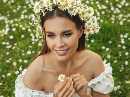 Make-up: Mit dieser Serum-Foundation wird deine Haut so ebenmäßig wie Seide