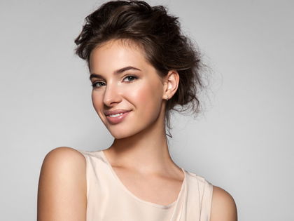 Make-up: Mit dieser 3-Euro-CC-Cream werden Pickel quasi unsichtbar
