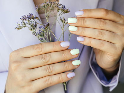 Maniküre-Trend 2024: Diese Dry Drops von M.Asam trocknen den Nagellack in Rekordzeiten