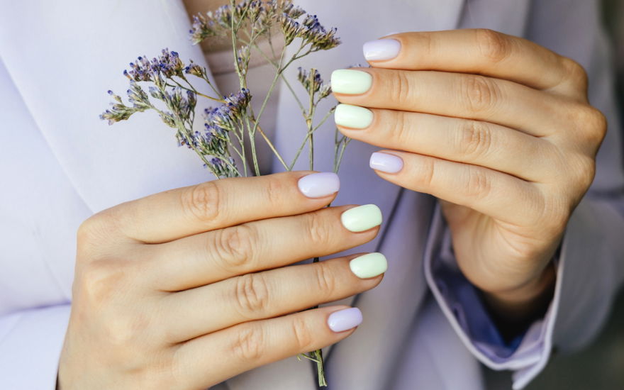 Nagellack mit Dry Drops zum schnellen Trocknen