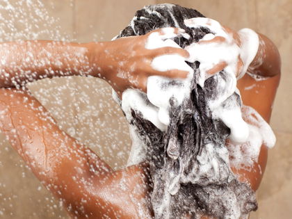 Must-have für lange Haare: Dieses preisgekrönte Biotin-Shampoo ist 61% reduziert