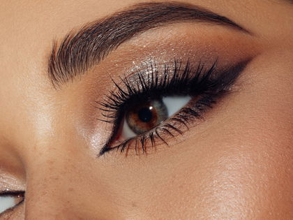 Mascara: Diese Wimperntusche verlängert die Wimpern in 4 Wochen