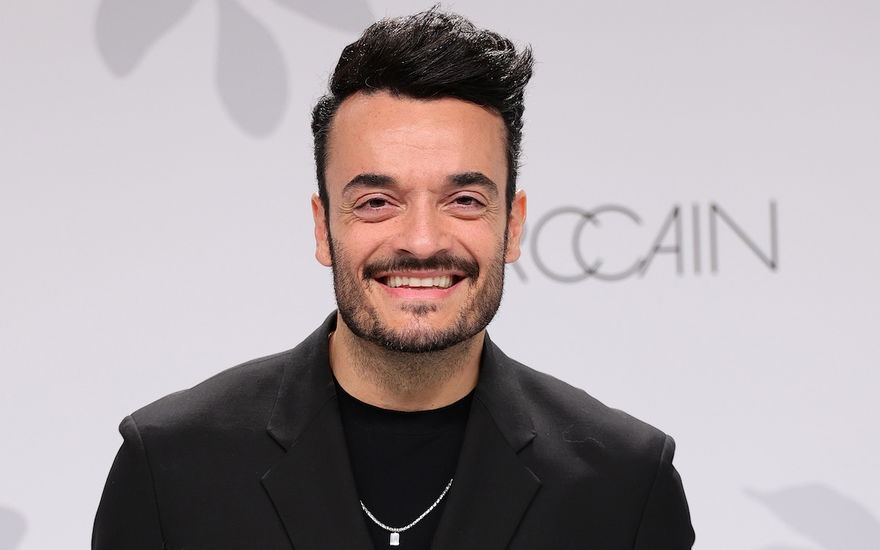 Giovanni Zarrella strahlt in die Kamera