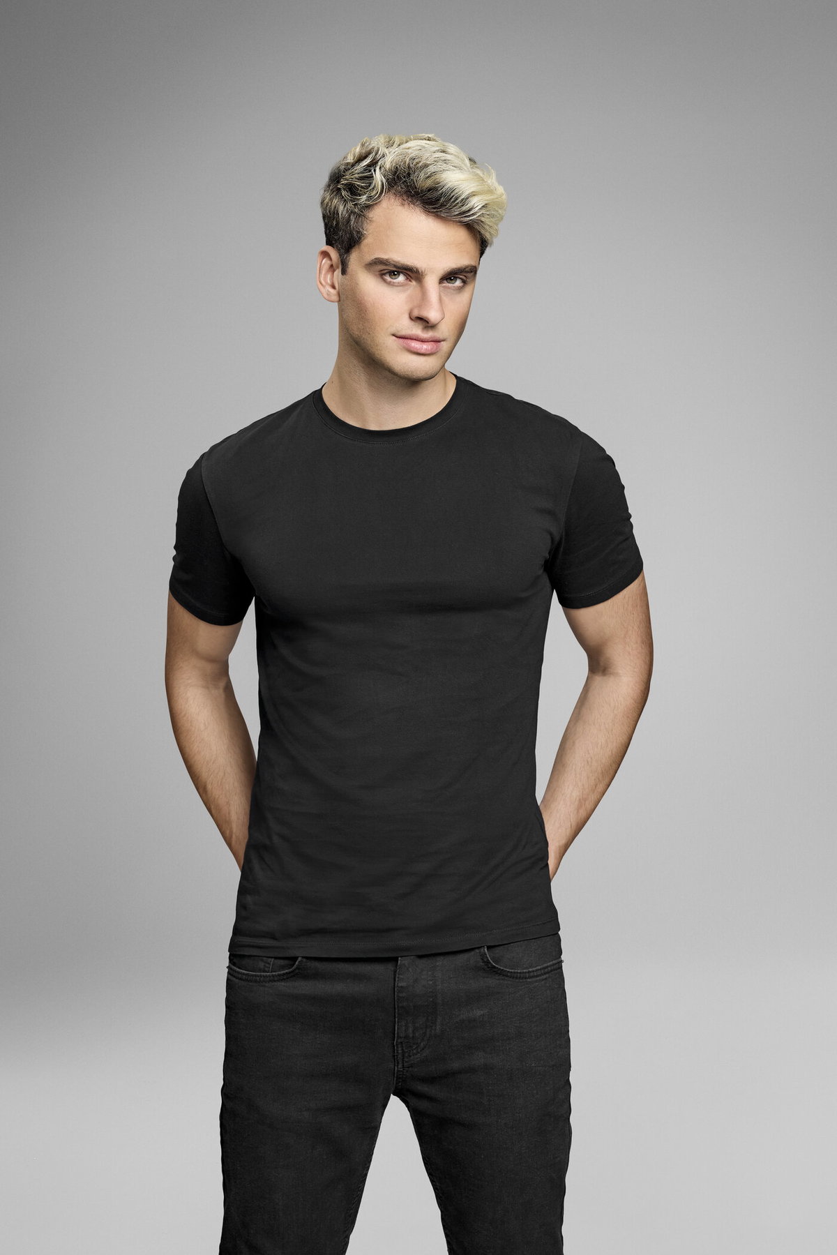 GNTM-Kandidat Julian vor dem Umstyling