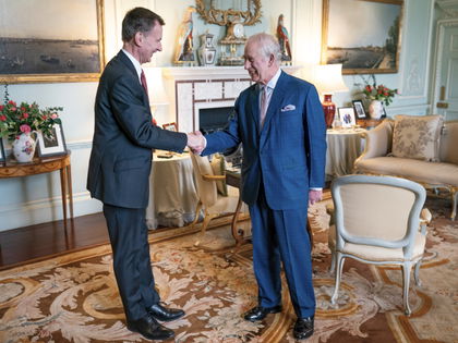 König Charles III.: Trotz Krebsdiagnose – Arbeit hinter den Kulissen geht weiter