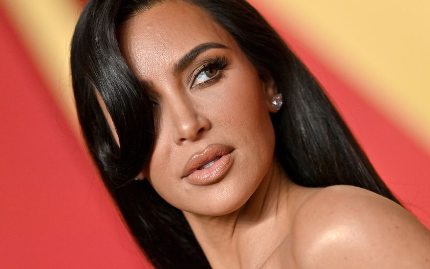 Kim Kardashian Augenbrauen