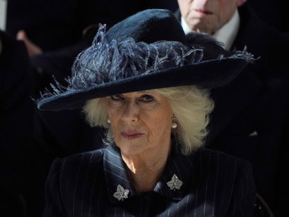 Königin Camilla: Wegen Charles - Prophezeiung von Prinzessin Diana (†36) wird wahr