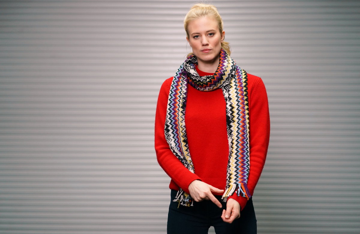 Larissa Marolt als Jünger für "Die Passion"