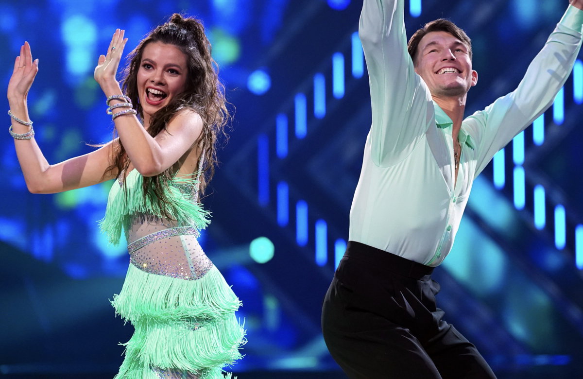 Maria Clara Groppler und Mikael Tartakin bei "Let's Dance" 2024