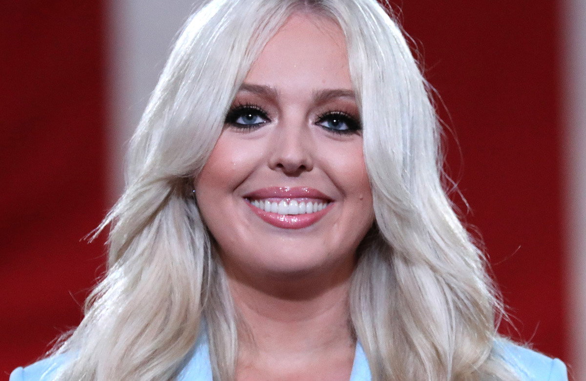 Tiffany Trump lächelt