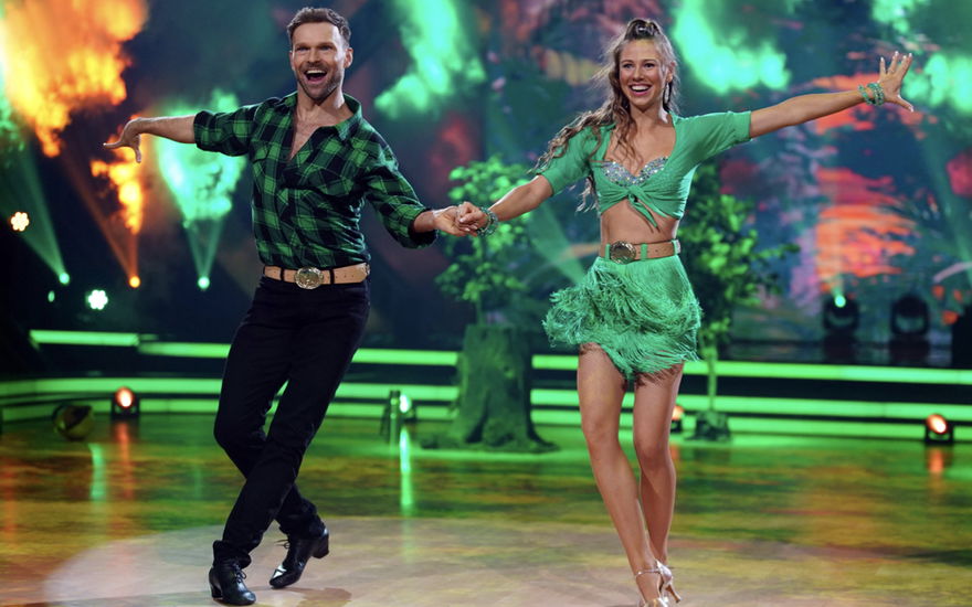 Ann-Kathrin Bendixen und Vadim Garbuzov tanzen bei "Let's Dance".