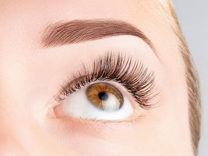 Endlich schöne Wimpern: Dieses Wimpernserum verdoppelt die Länge in 4 Wochen
