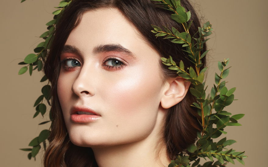 Frau mit Sommer-make-up
