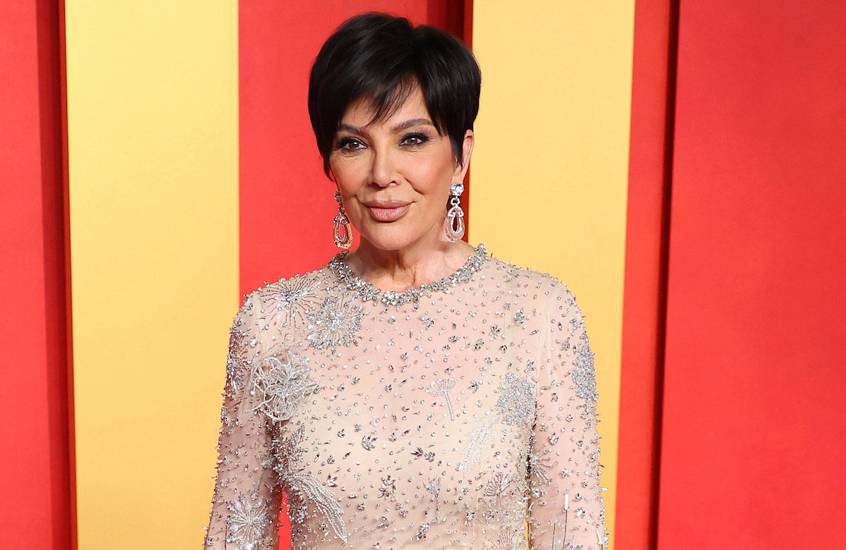 Kris Jenner mit Glitzerkleid