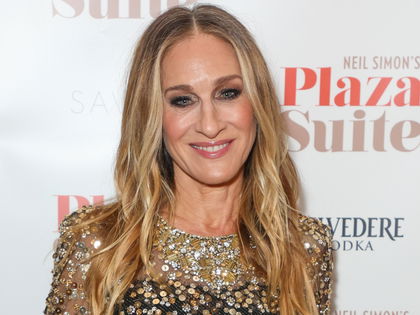 Besser als ein Filter! Sarah Jessica Parker schwört auf dieses getönte Sonnenschutzfluid