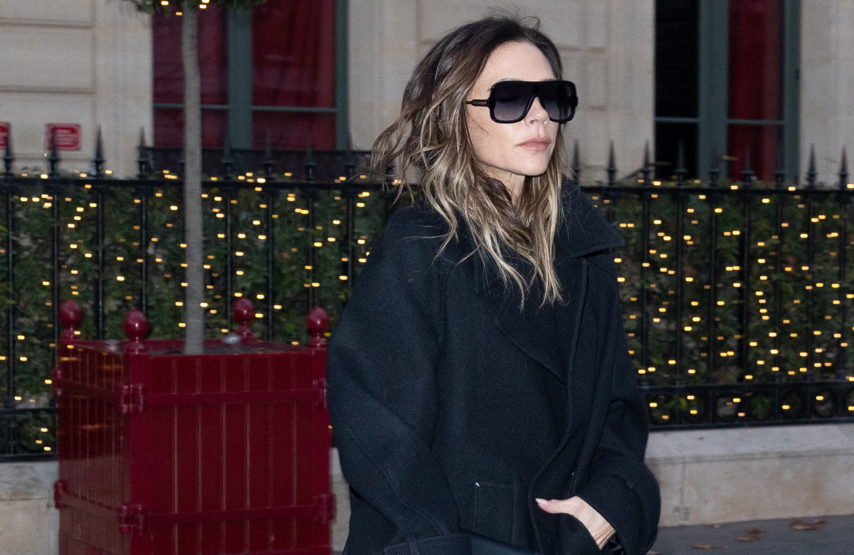 Victoria Beckham mit Sonnenbrille, 2022