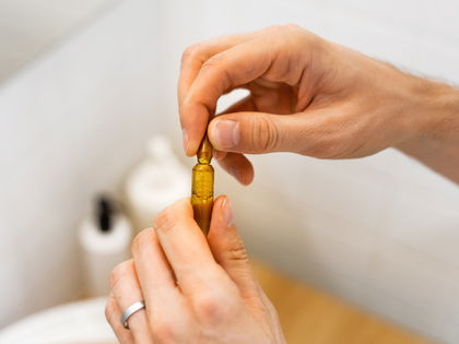 Anti-Aging: Diese Ampullen reduzieren Knitterfalten über Nacht