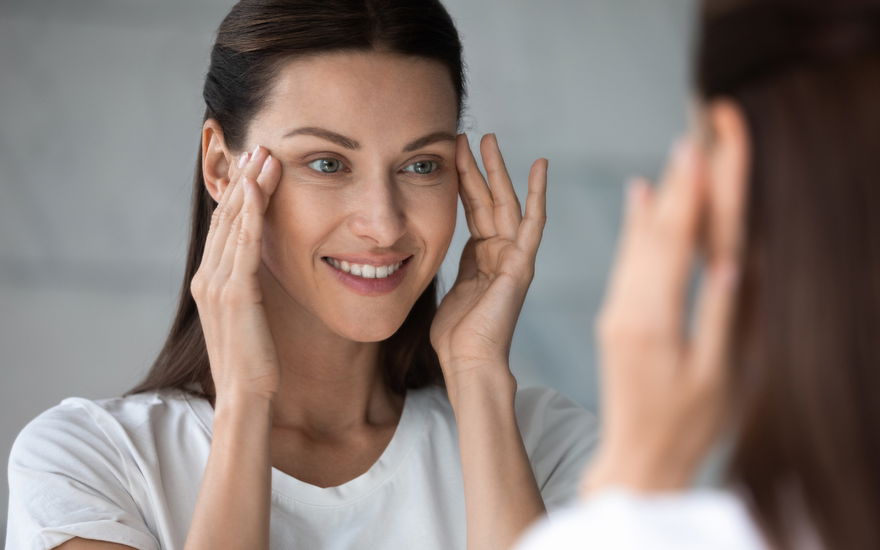 Anti-Aging-Creme für Gesichtsyoga