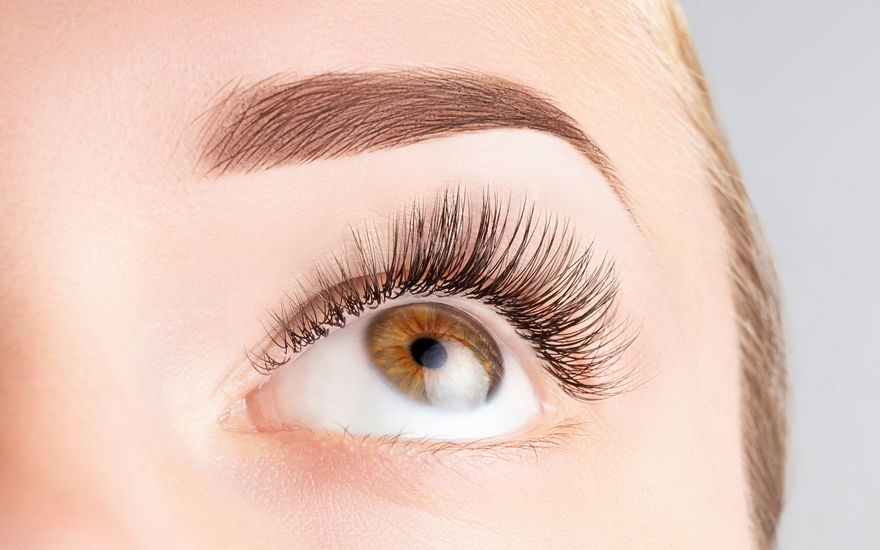 Sehr lange Wimpern