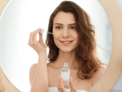 Anti-Aging-Booster: Dieses Retinol-Serum bekämpft 3 Zeichen der Alterung