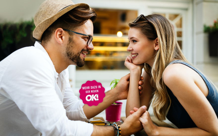 Silent Dating Paar