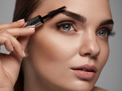 Augenbrauen on fleek: Dieses Brow-Gel hält sogar im Freibad