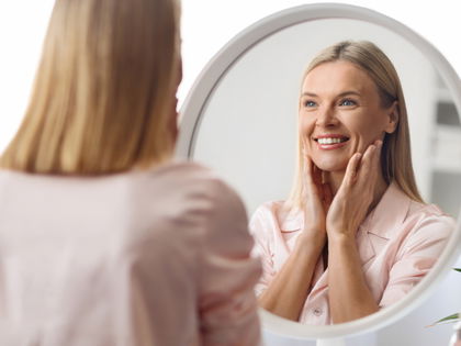 Anti-Aging: Mit dieser Creme bringen Frauen mit reifer Haut ihren Teint zum Strahlen