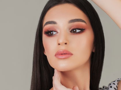Topcoat für die Wimpern: Diese Clear-Mascara für 3 Euro wirkt wie ein Wimpernserum
