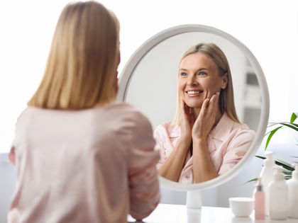 Anti-Aging: Mit dieser Tagescreme wird die Faltentiefe um 26% reduziert – in einer Stunde!