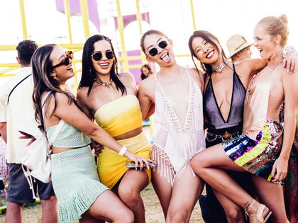 Festival-Look: Dieses Häkelkleid von Lidl sorgt für "Coachella"-Vibes