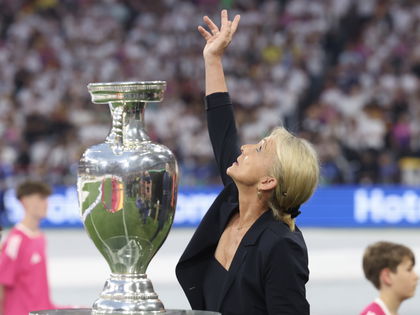 Franz Beckenbauer: Bei EM-Spiel - Seine Witwe sorgt für herzzerreißenden Moment