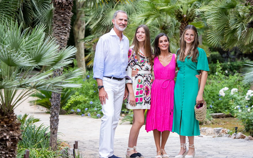 Letizia von Spanien mit Ehemann Felipe und den Töchtern Sofia und Leonor auf Mallorca