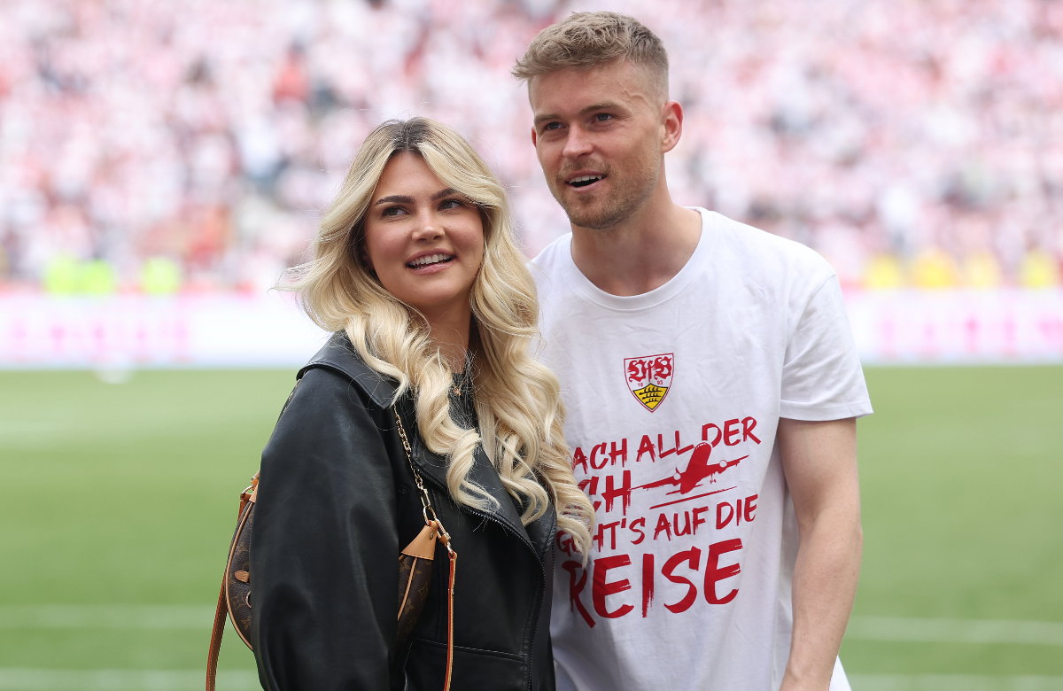 Maximilian Mittelstädt und Lea Prinz auf dem Fußballplatz