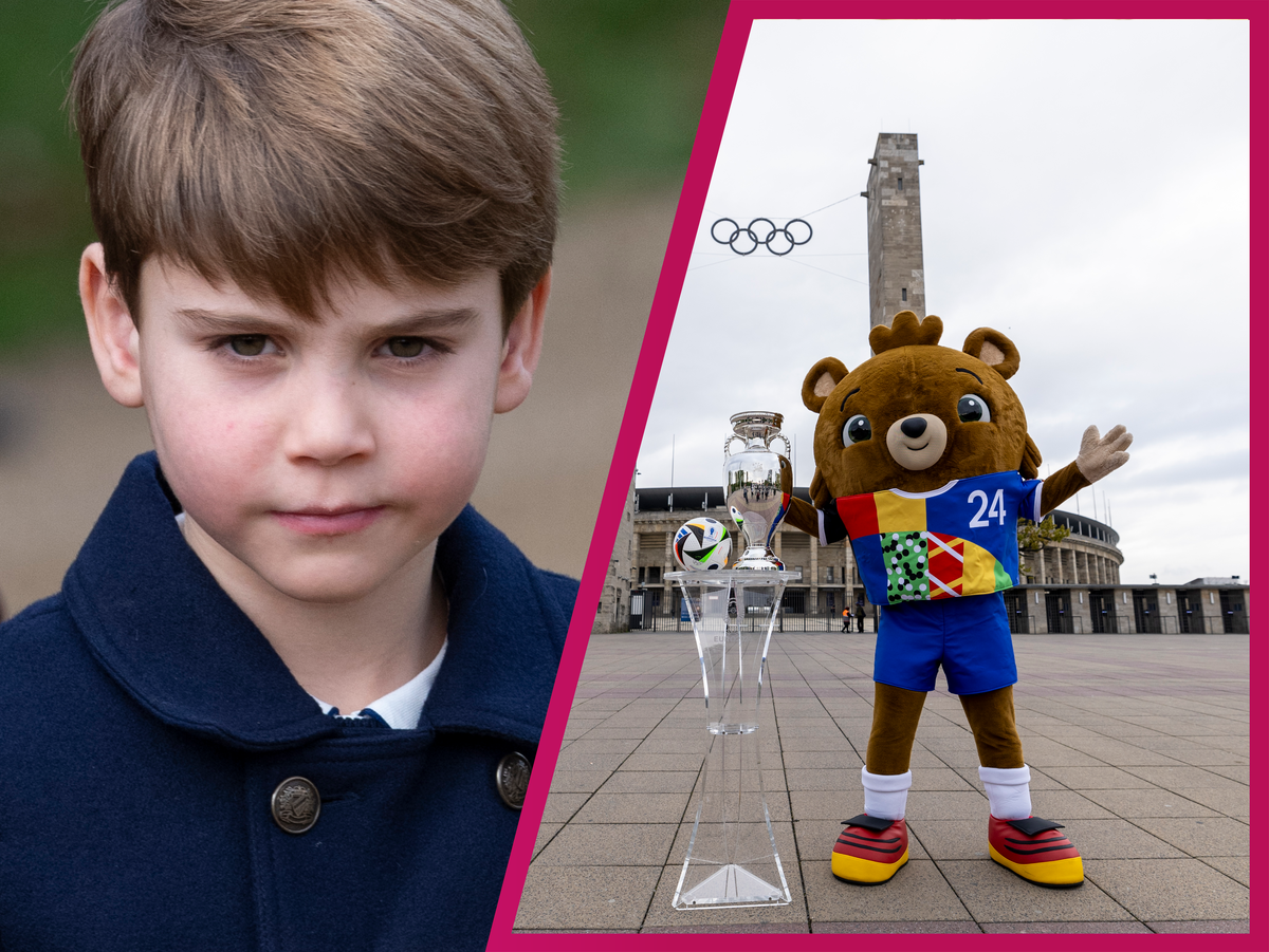 Prinz Louis und das EM-2024-Maskottchen in Berlin