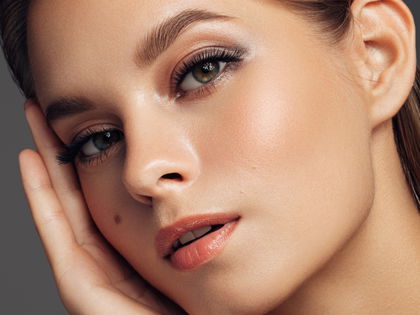 Mascara: Diese 9-Euro-Wimperntusche sorgt für einen rundum Fake-Lashes-Look