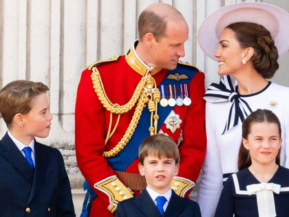 "Trooping the Colour" 2024: Die schönsten Fotos von Prinzessin Kate, Prinz Louis & Co.