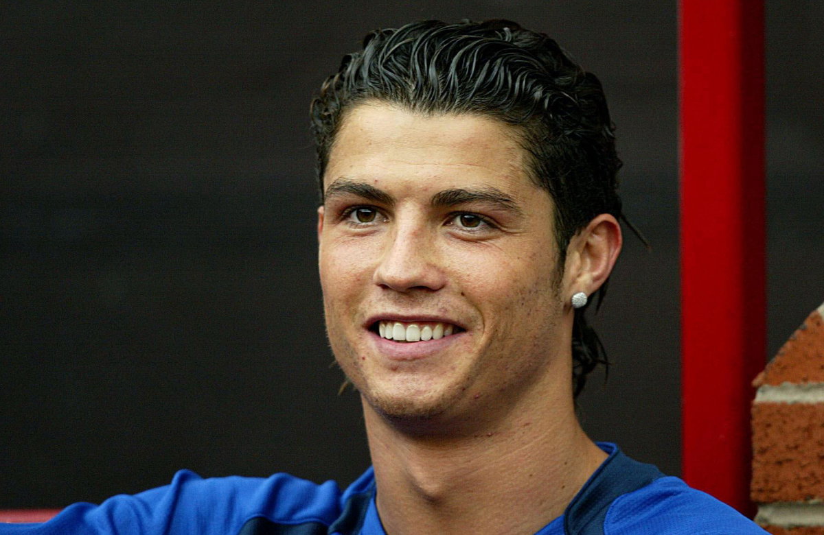 Cristiano Ronaldo lächelt, 2005