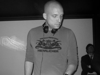 DJ Tomcraft (†49): Freund äußert sich – "Erzählt, dass er sich von Grippe erholt"